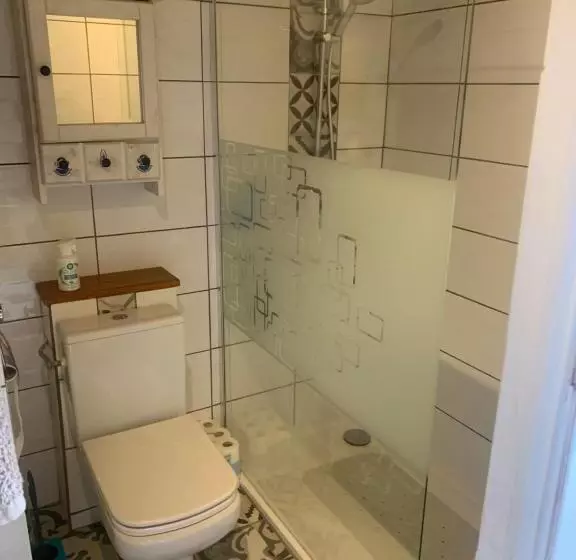 Aamiaismajoitus (B&B) Chambres D Hôtes Les Vergers De Louise