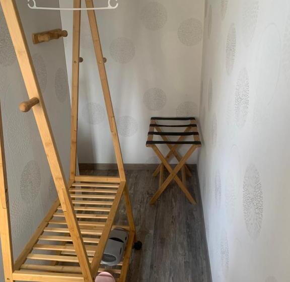 ベッドアンドブレックファースト Chambres D Hôtes Les Vergers De Louise