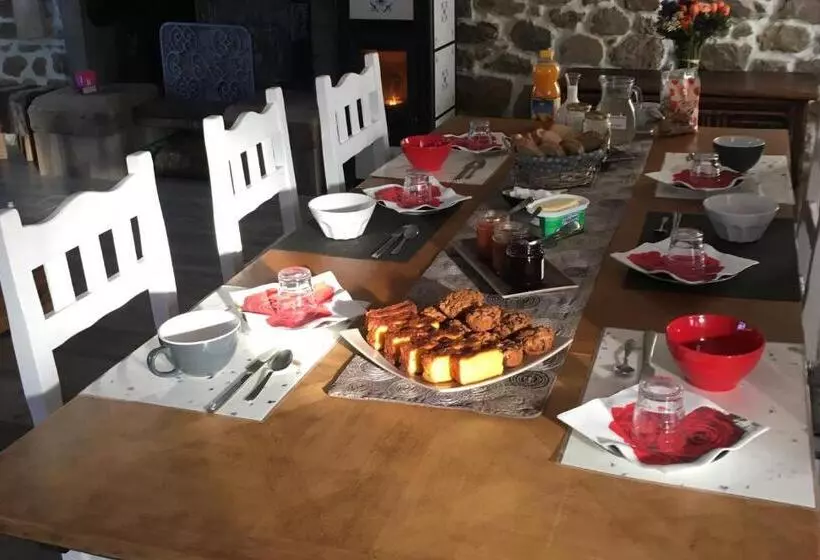 Aamiaismajoitus (B&B) Chambres D Hôtes Les Vergers De Louise