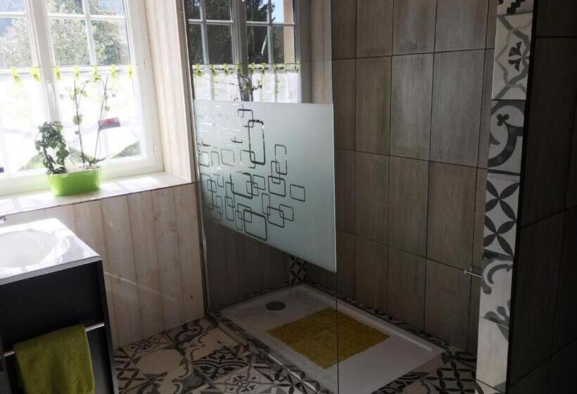 ベッドアンドブレックファースト Chambres D Hôtes Les Vergers De Louise