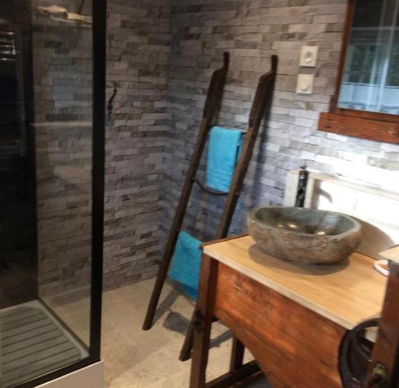 ベッドアンドブレックファースト Chambres D Hôtes Les Vergers De Louise