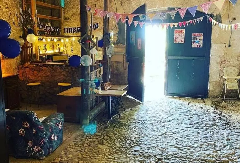 Aamiaismajoitus (B&B) La Calade