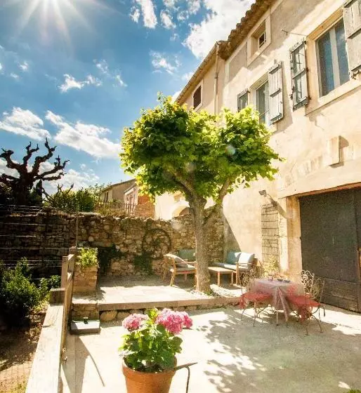 Aamiaismajoitus (B&B) La Calade