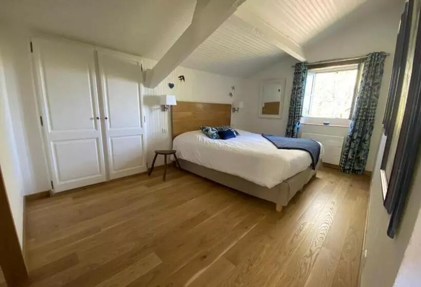 ベッドアンドブレックファースト Le Clos Pastel