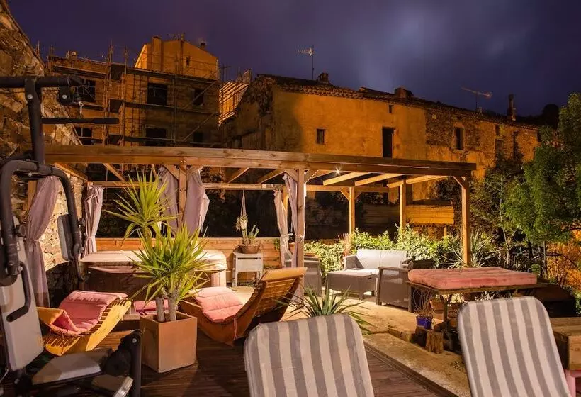 ベッドアンドブレックファースト Chez Les Amis