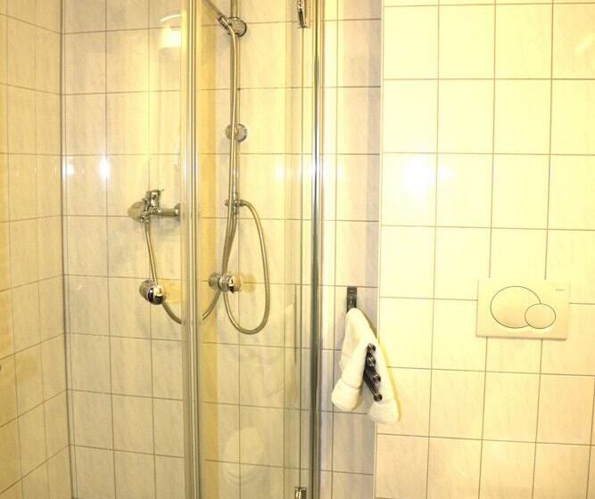 Hostel Landhotel Rangau Gasthof & Brennerei