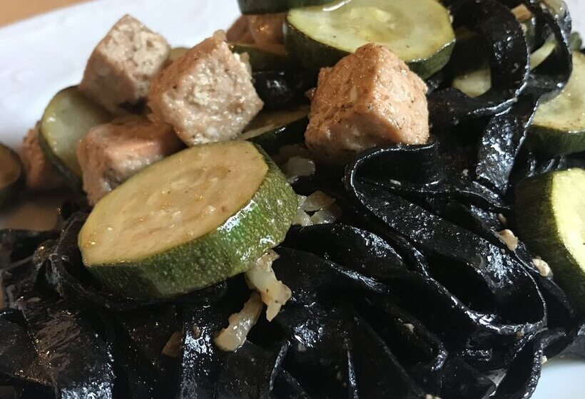 Hostel Landhotel Rangau Gasthof & Brennerei