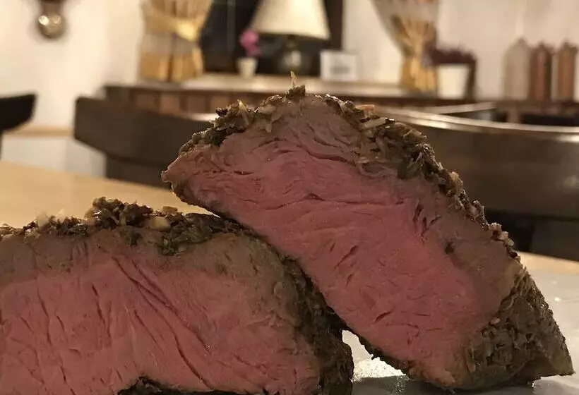 Hostelli Landhotel Rangau Gasthof & Brennerei