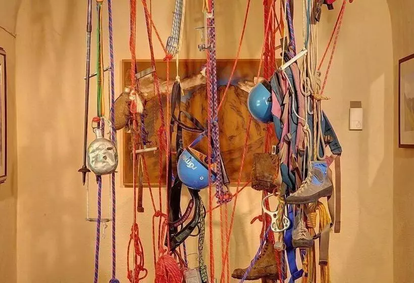 Hostelli Pradibosco Agrituristico