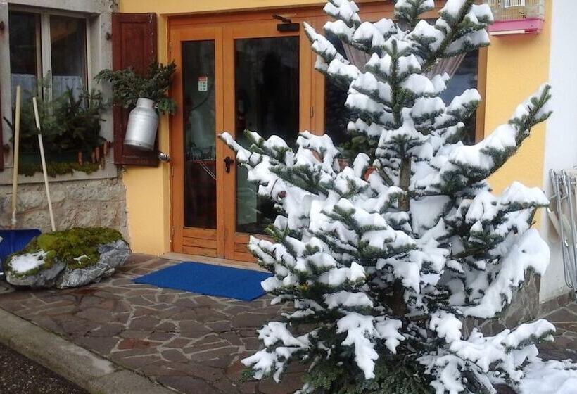 פונדק Pradibosco Agrituristico