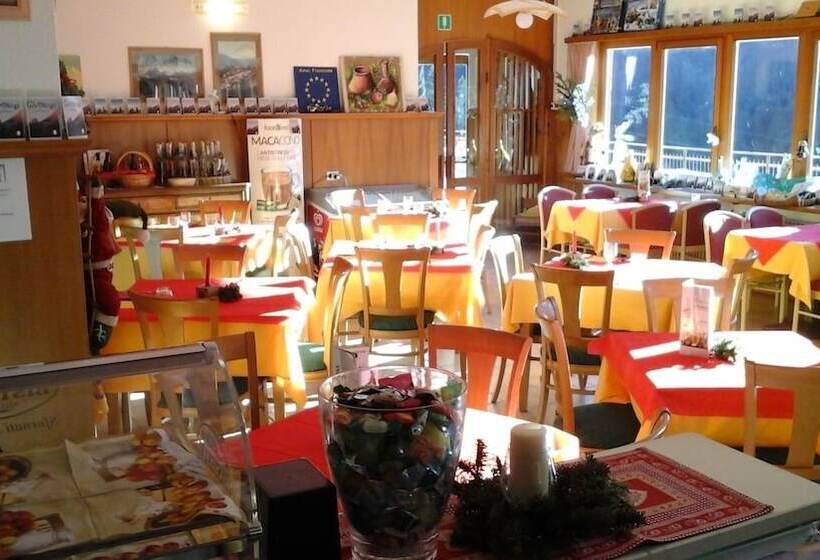 פונדק Pradibosco Agrituristico