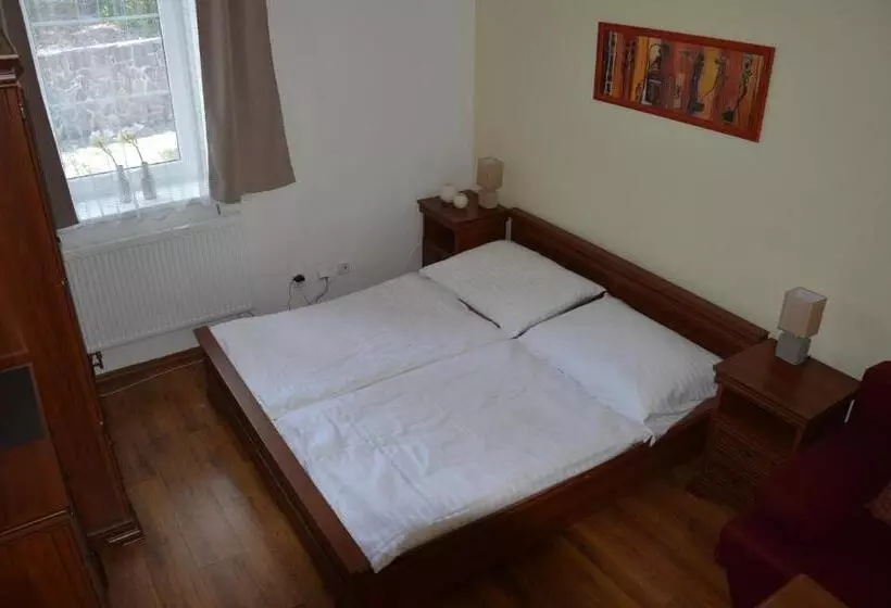 Hotelli Apartmány Divoký Anděl