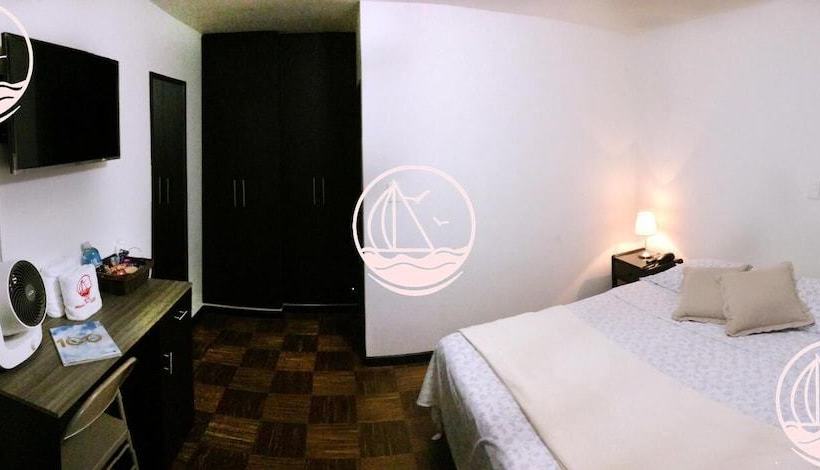 فندق Brisas Del Calima Lago Calima