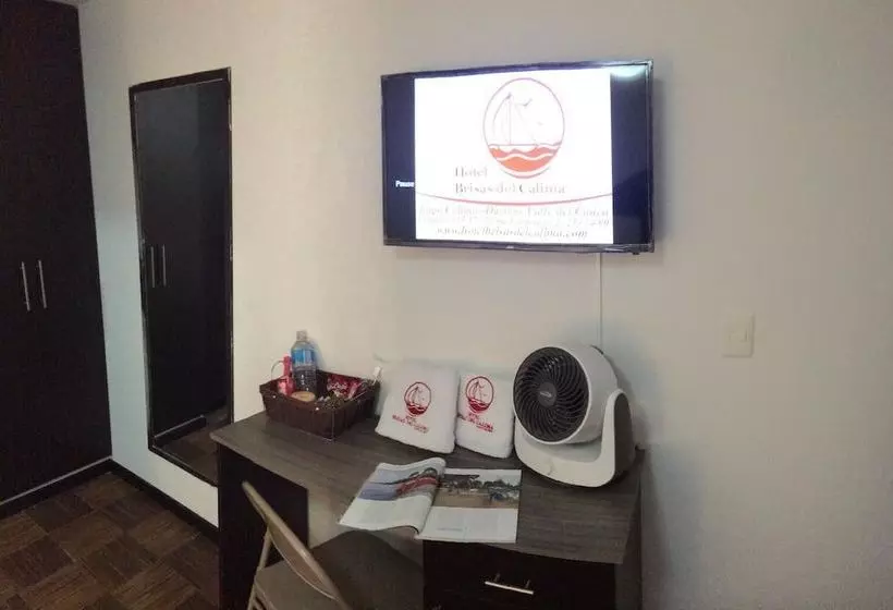 Hotelli Brisas Del Calima Lago Calima