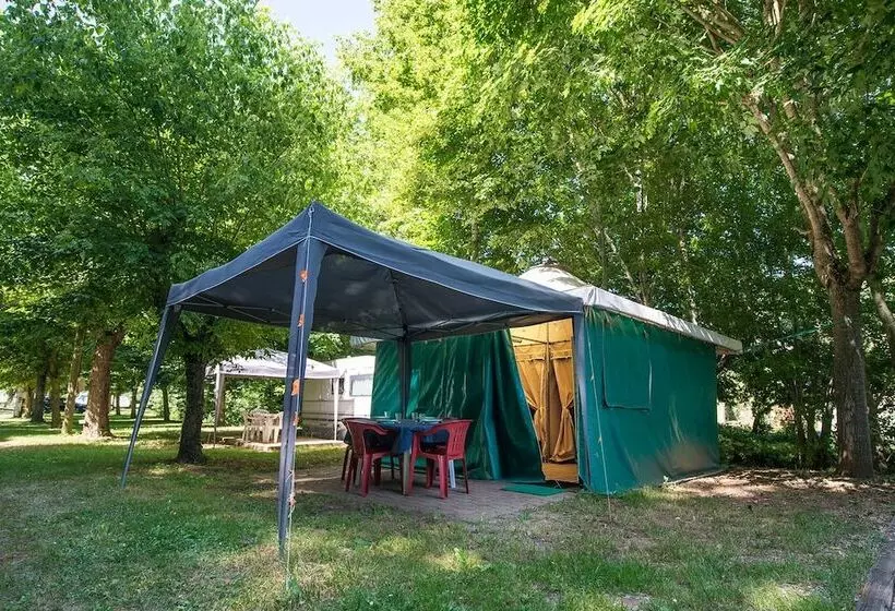 Hotelli Camping De La Muse