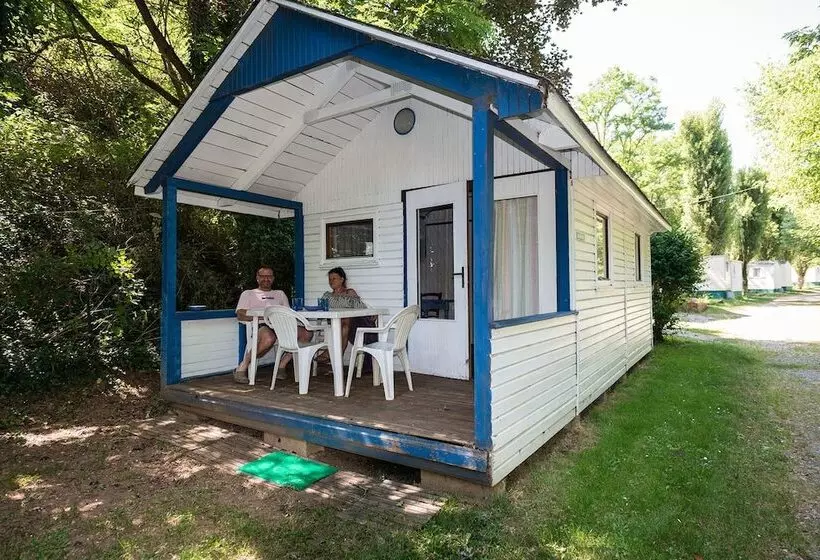 Hotelli Camping De La Muse