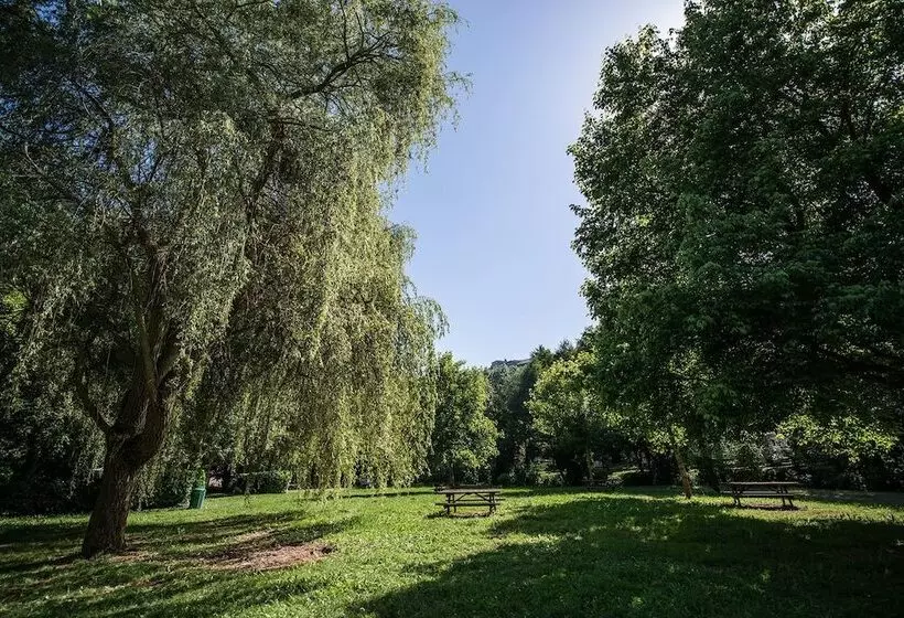 Hotelli Camping De La Muse