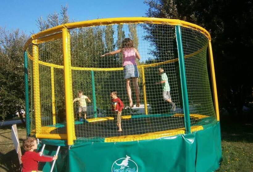 בית מלון כפרי Camping L Agrion Bleu   Bungalow