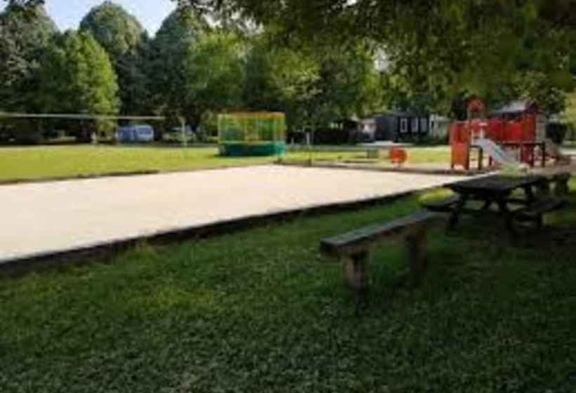 בית מלון כפרי Camping L Agrion Bleu   Bungalow