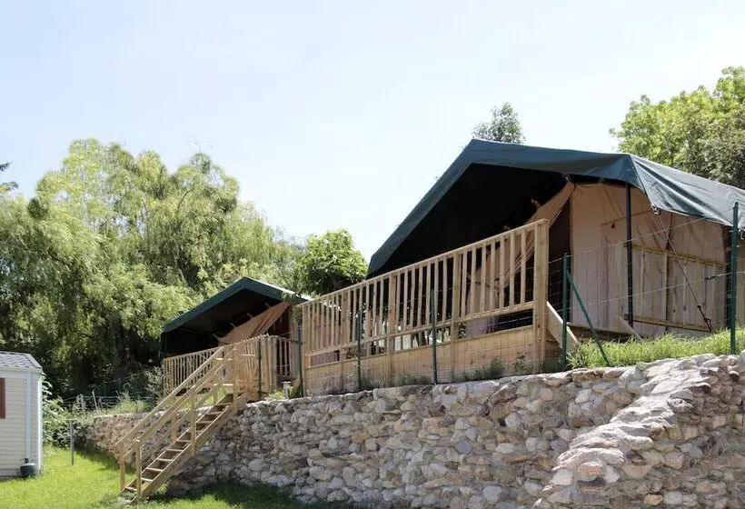 Hotelli Camping Le Rotja
