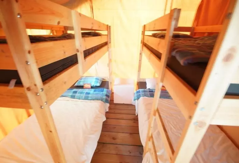 Hotelli Camping Le Rotja