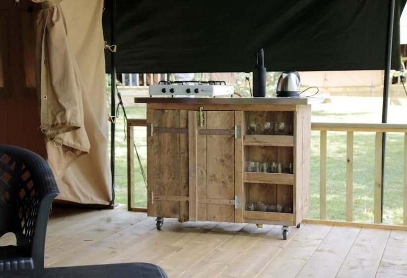 בית מלון כפרי Camping Le Rotja