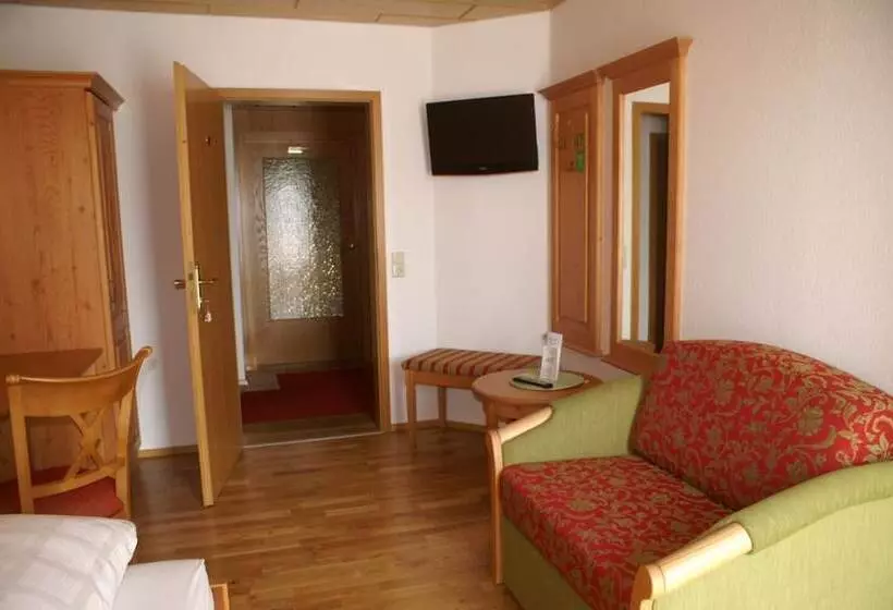 Hotelli Gasthof Zur Burg