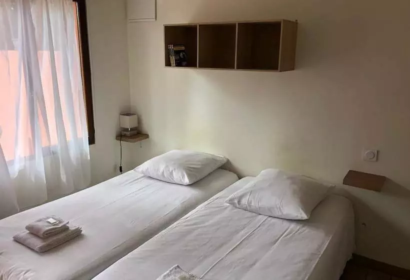 ホテル La Casa Nova