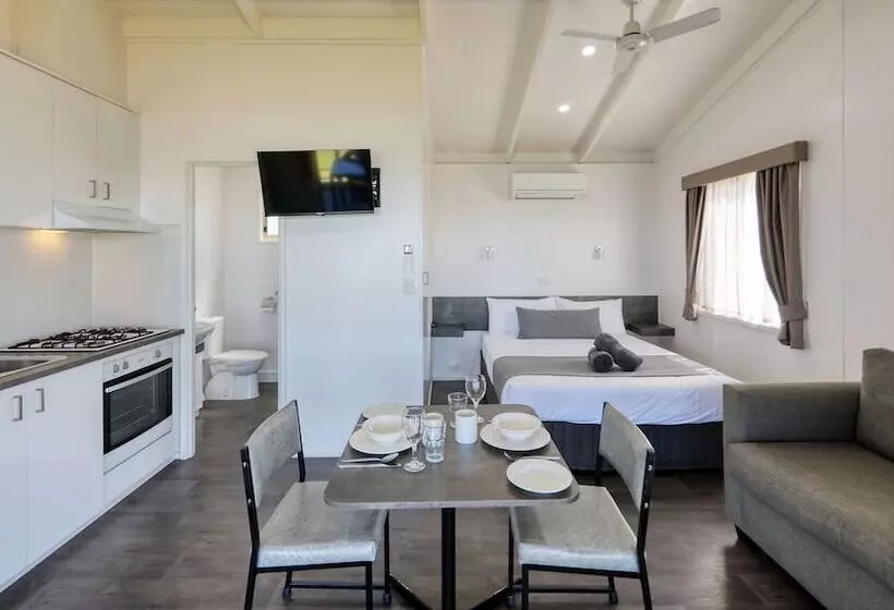 ホテル Lake Boga Caravan Park