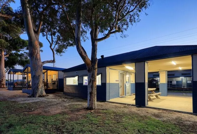 ホテル Lake Boga Caravan Park