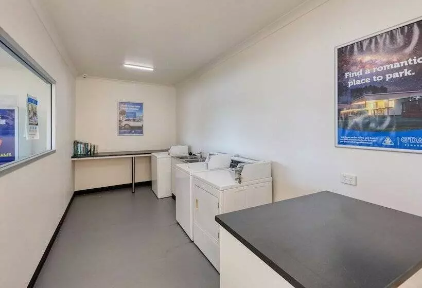 ホテル Lake Boga Caravan Park