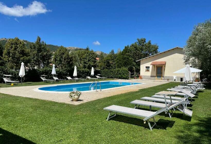 田舎風ホテル Agriturismo Cupello