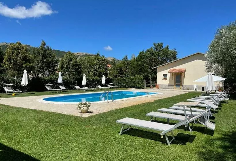 田舎風ホテル Agriturismo Cupello