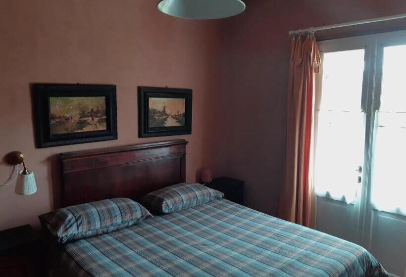 Сельский отель Agriturismo Di Charme E Ristorante Stallato Il Filo Di Paglia