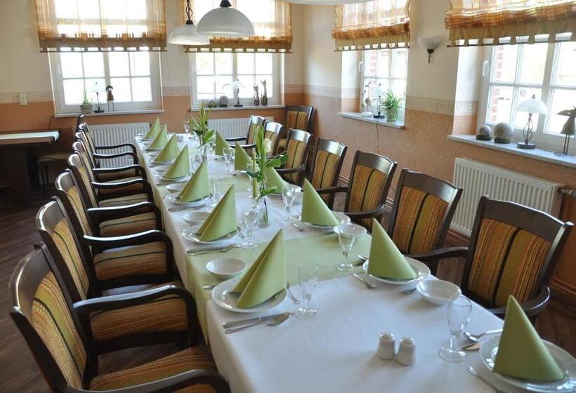 ホテル Schützenhof Ahlerstedt