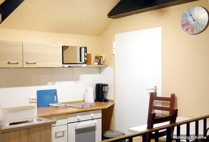 펜션 Gästehaus Zimmer Frei