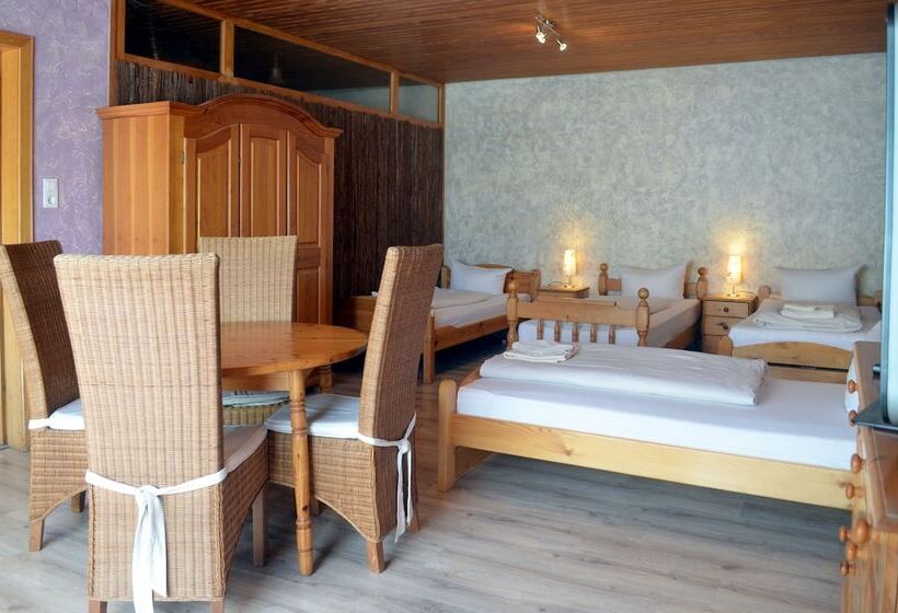 펜션 Gästehaus Zimmer Frei