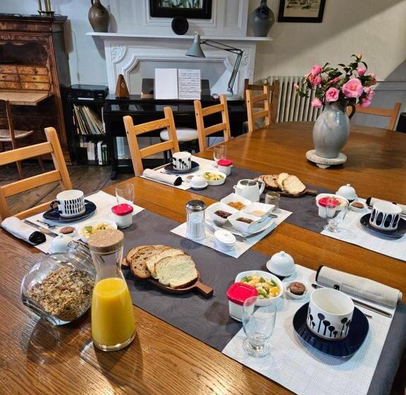 Pensiune La Garde Ducale