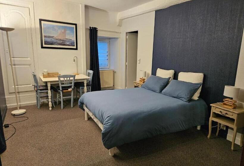 פנסיון La Garde Ducale