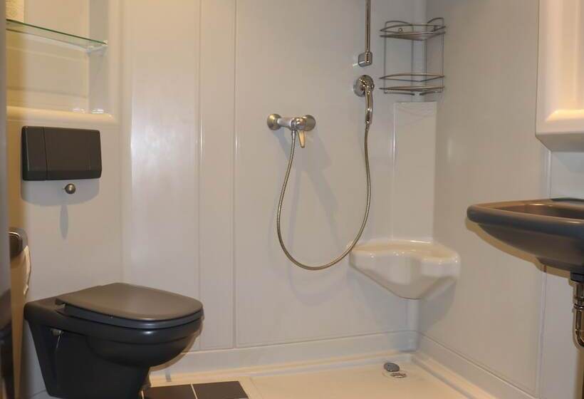 پانسیون Stadtvilla Bei Peters Leipzig