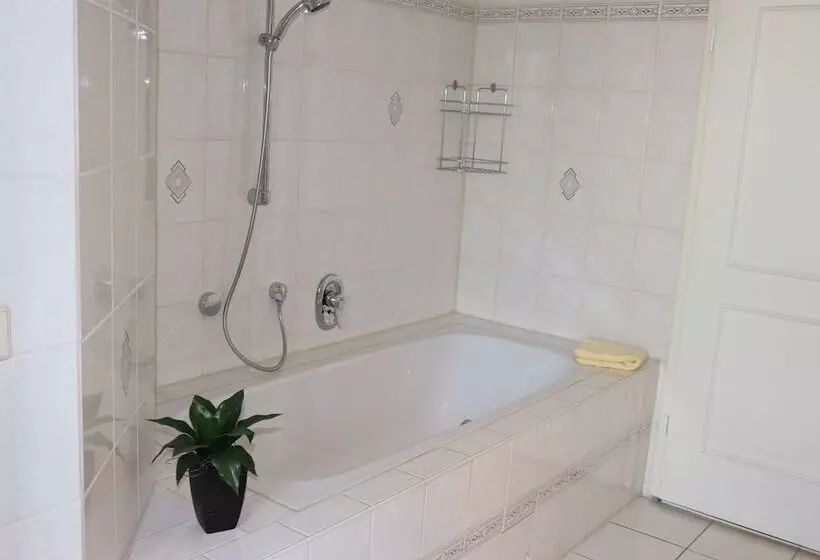 ペンション Stadtvilla Bei Peters Leipzig