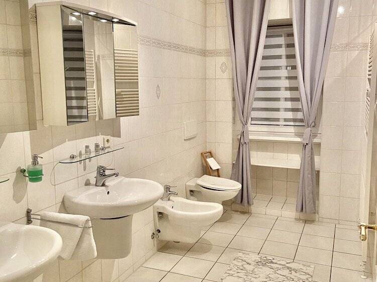 پانسیون Stadtvilla Bei Peters Leipzig