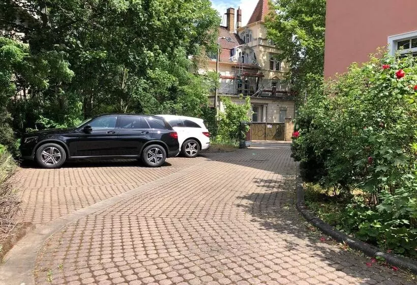 ペンション Stadtvilla Bei Peters Leipzig