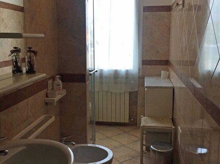 مبيت وإفطار Ca' Le Rose