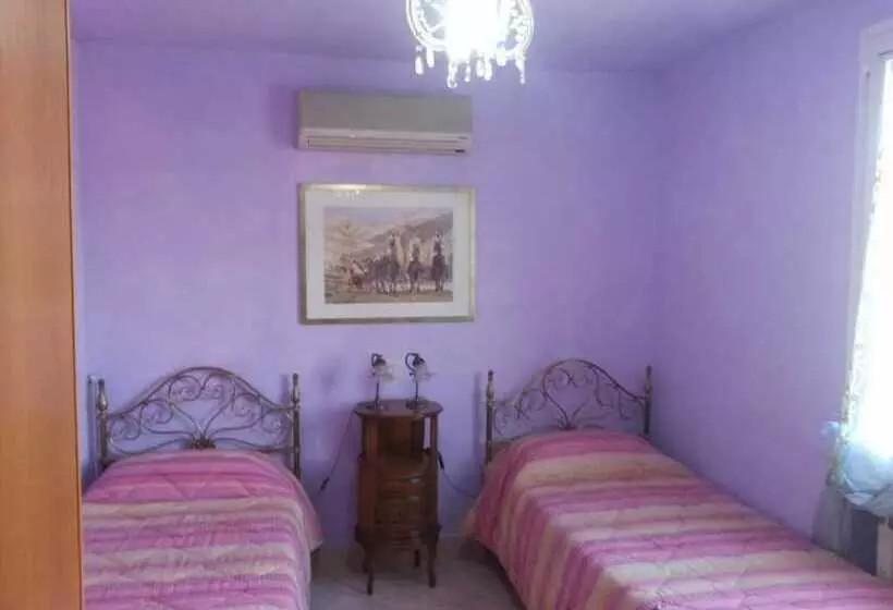Aamiaismajoitus (B&B) Ca' Le Rose