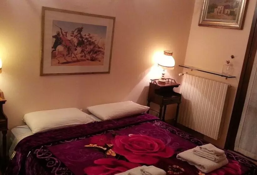 Aamiaismajoitus (B&B) Ca' Le Rose