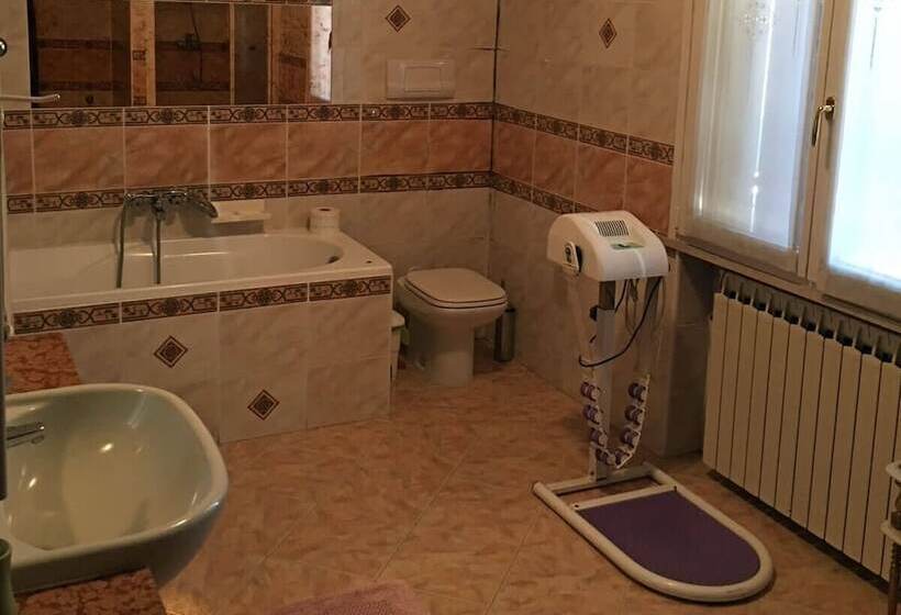 مبيت وإفطار Ca' Le Rose