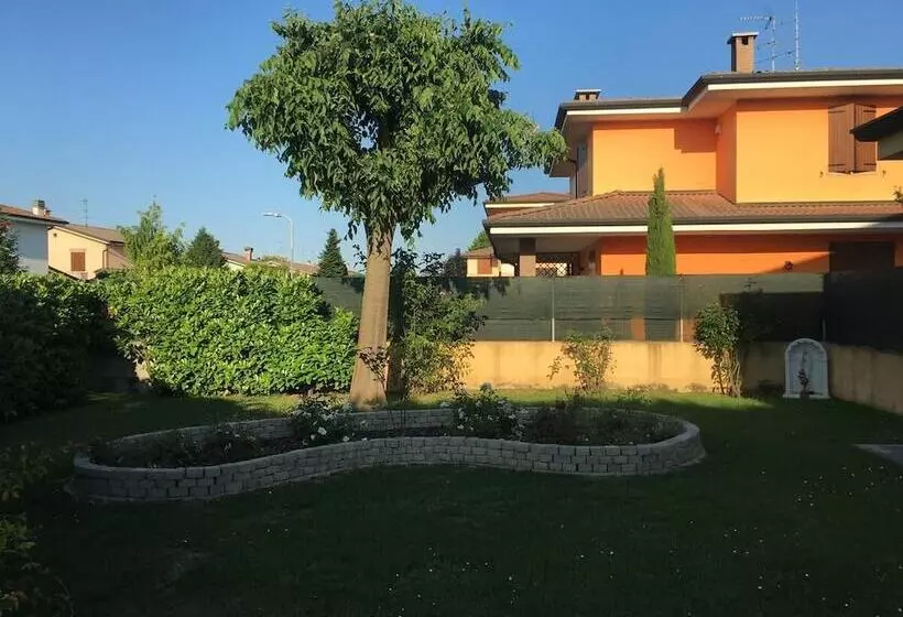 Aamiaismajoitus (B&B) Ca' Le Rose