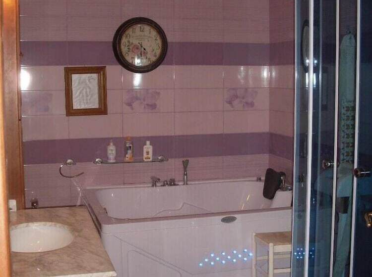 مبيت وإفطار Ca' Le Rose