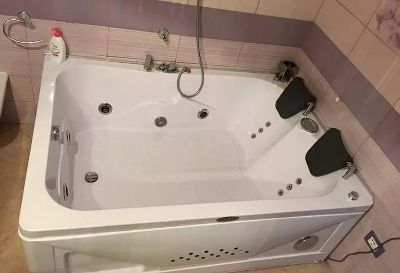 Aamiaismajoitus (B&B) Ca' Le Rose